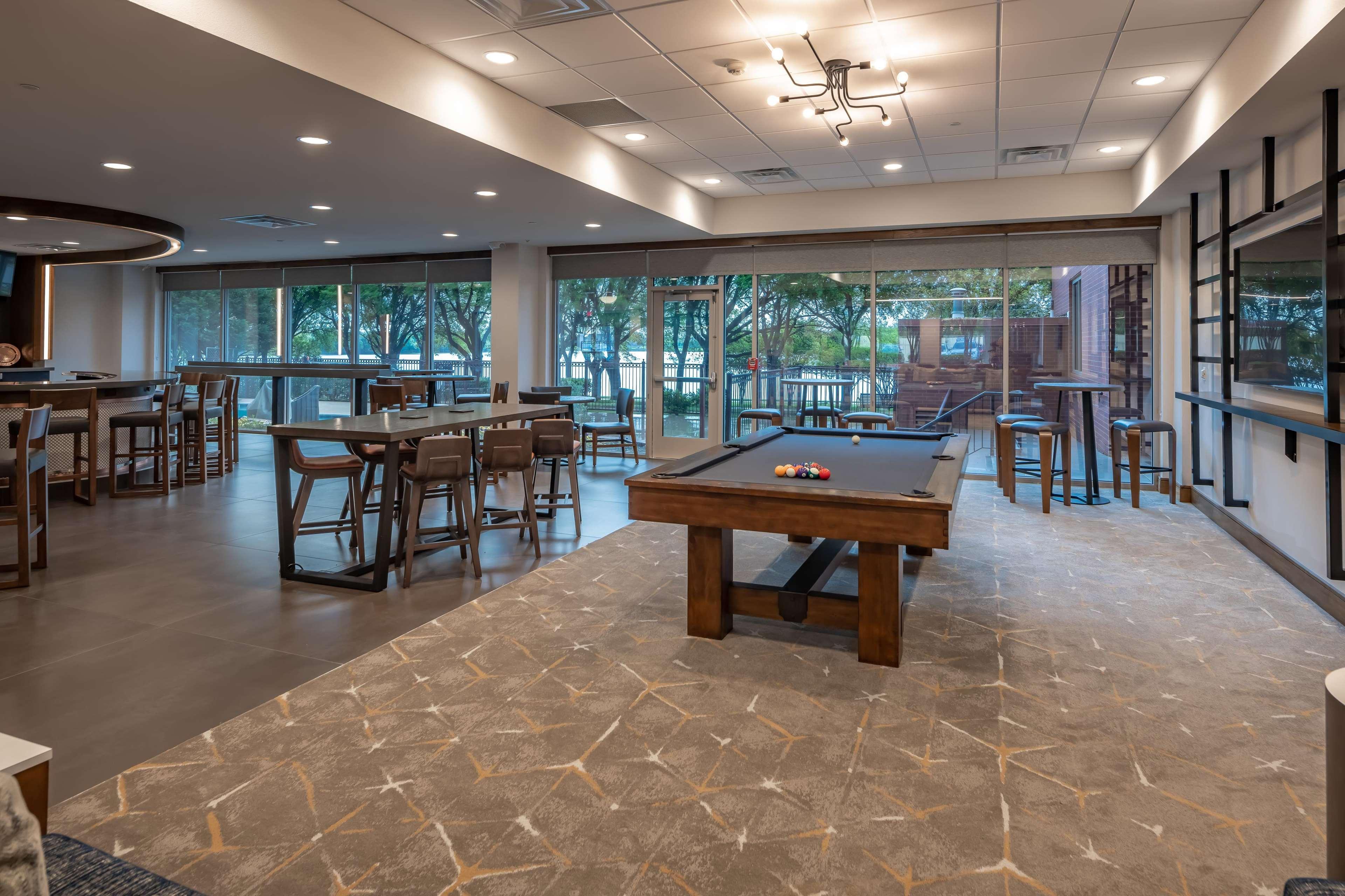 Doubletree By Hilton Dallas-Farmers Branch Exterior foto