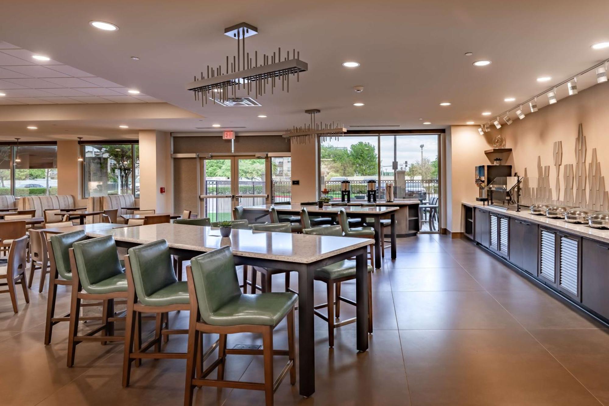 Doubletree By Hilton Dallas-Farmers Branch Exterior foto